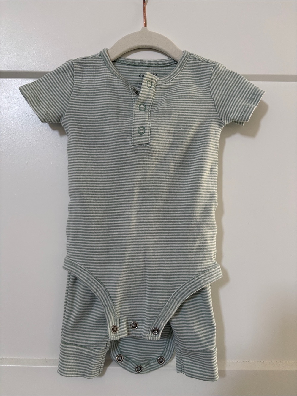 Carter’s Striped Short-Sleeve One-Piece Bodysuit with in Sage Green 6 Months